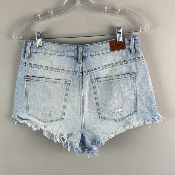 BDG Super High Rise Cheeky Distressed Booty Shorts Size 29 - Picture 2 of 12